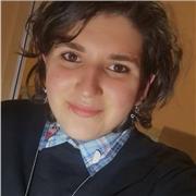 Studentessa a disposizione per ripetizioni ed aiuto compiti per tutte le età!